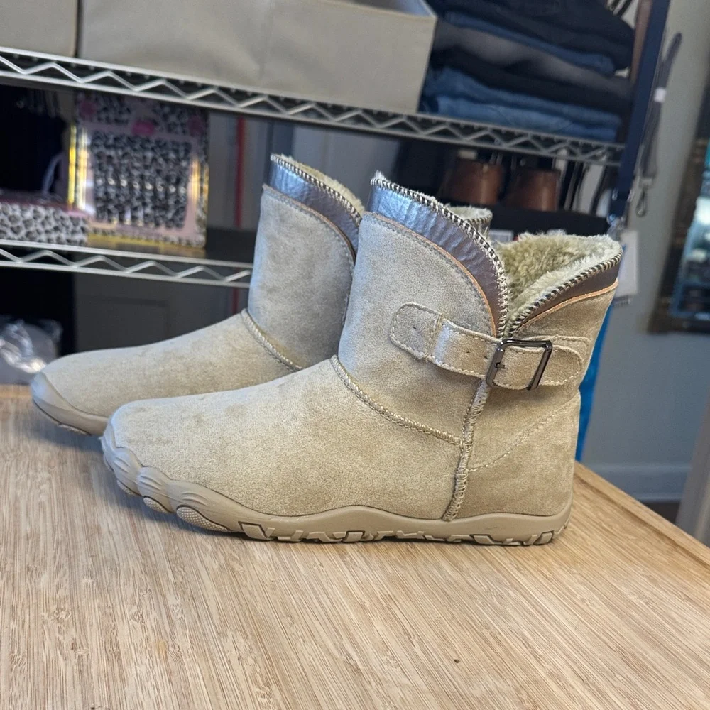 #306: Cozely - LightTan Ankle Boots with Rose Gild trim 🤩 - Picture 1 of 8